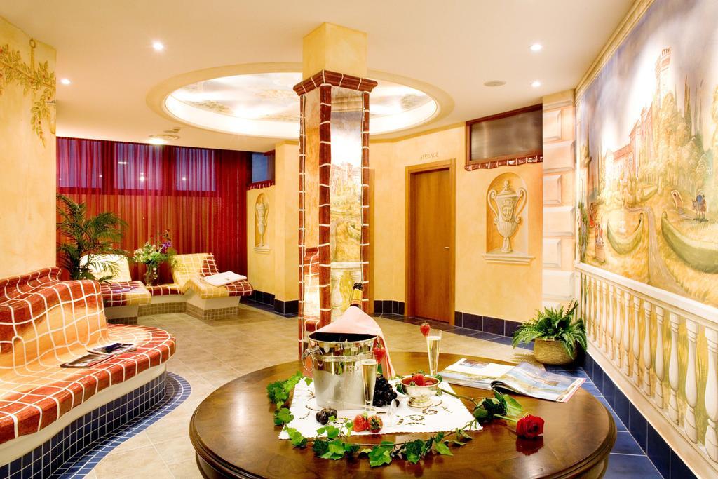 Hotel & Wellness Fra I Pini Λινιάνο Σαμπιαντόρο Εξωτερικό φωτογραφία