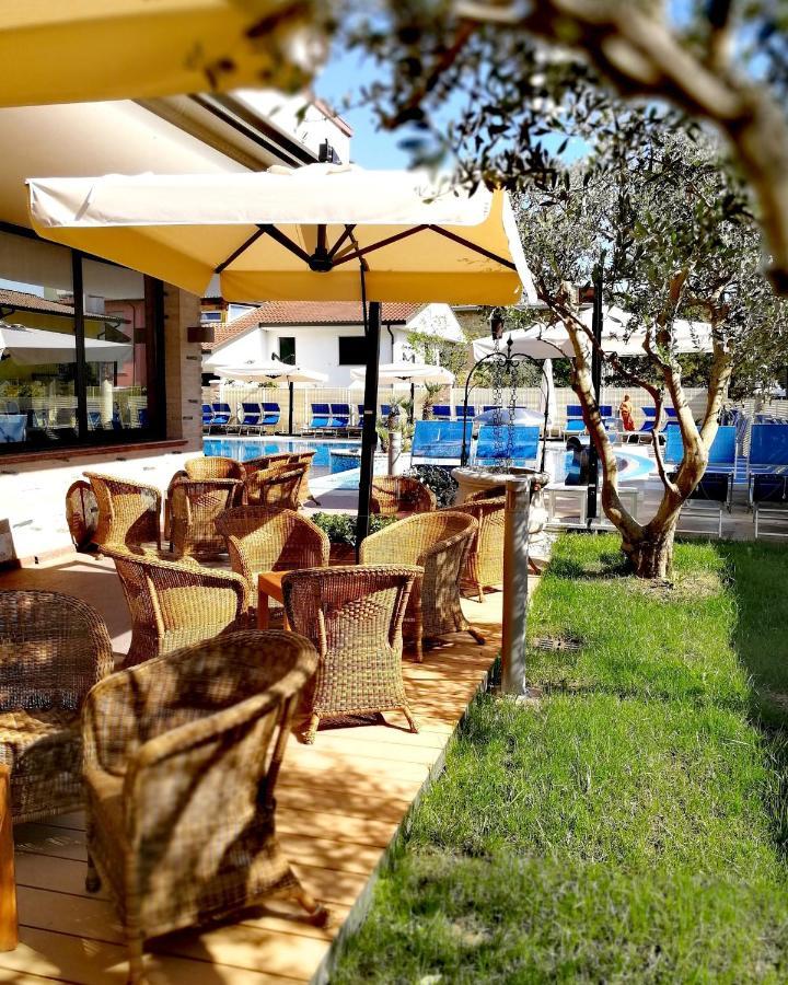Hotel & Wellness Fra I Pini Λινιάνο Σαμπιαντόρο Εξωτερικό φωτογραφία