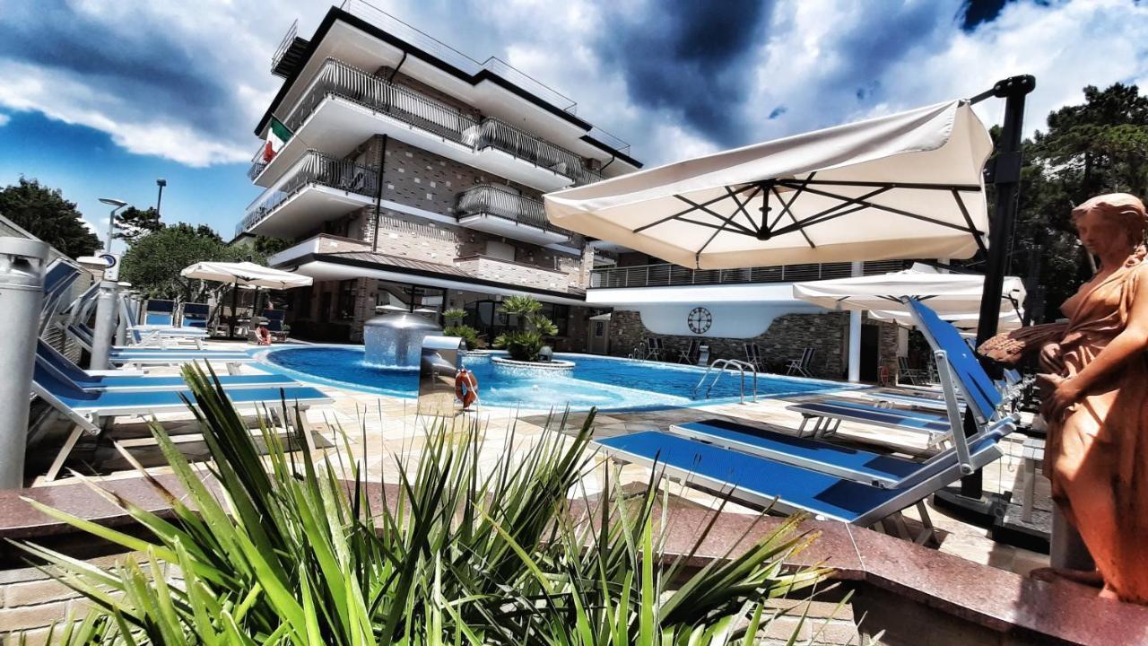 Hotel & Wellness Fra I Pini Λινιάνο Σαμπιαντόρο Εξωτερικό φωτογραφία